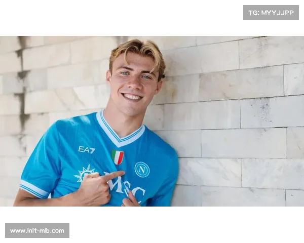 霍伊伦德意甲进球数已超上赛季英超,展现适应与成长 霍伊伦德意甲进球数已超上赛季英超,展现适应与成长